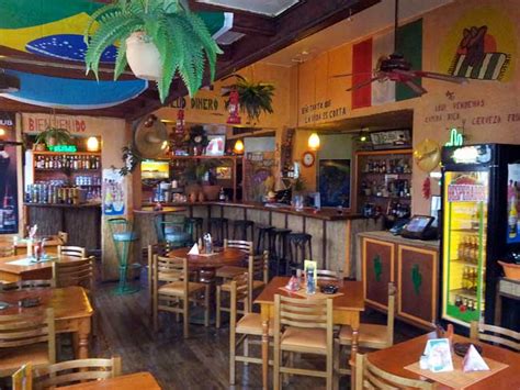 Restaurante los amigos - Great Mexican Food & Drinks. 200 Goff Mountain Road Cross Lanes, WV 25313. Tel. 681-217-1270.